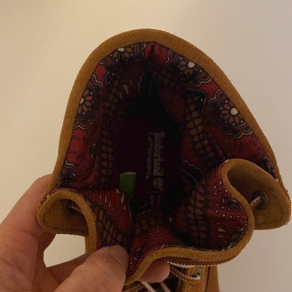 Timberland Women Boots - Picture 4 of 5